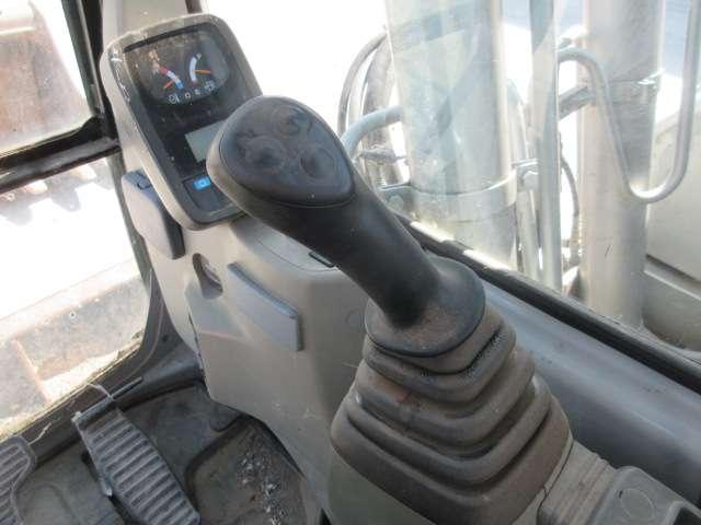 New Holland E135 SR-1ES Photo 18
