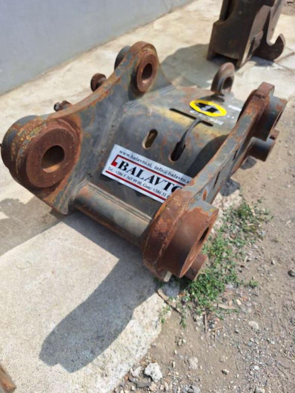 Verachtert CW55S for 25-45 ton excavators Quick hitch Photo 3