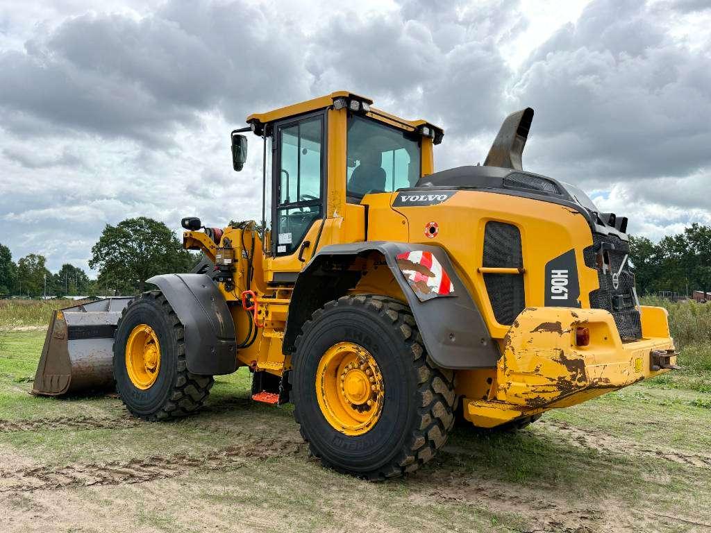 Volvo L90H - 3rd Function / Quick Coupler Photo 3