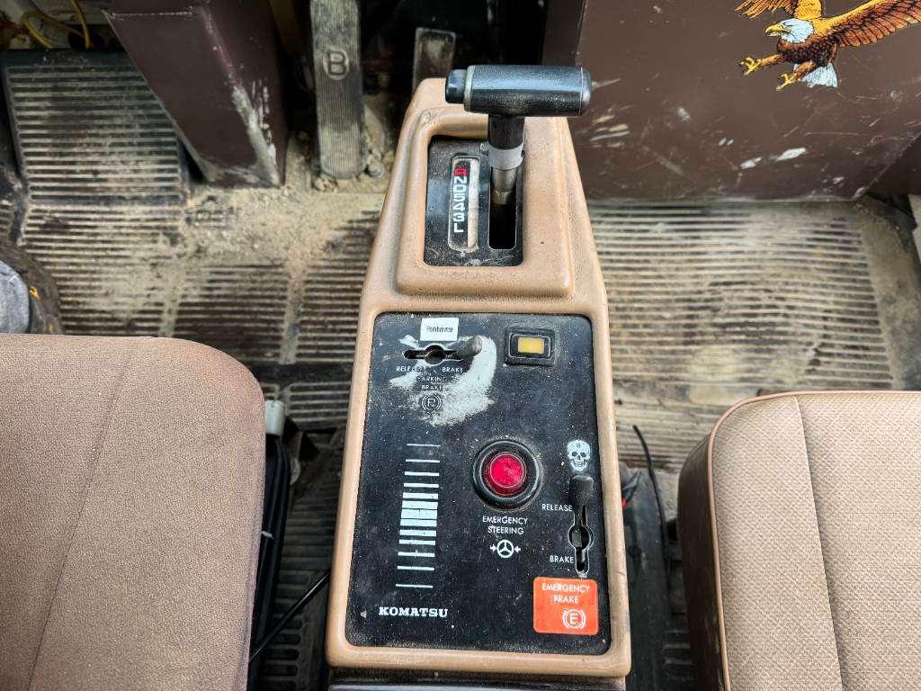 Komatsu HD785-3 - Backup Camera / Airco Photo 11