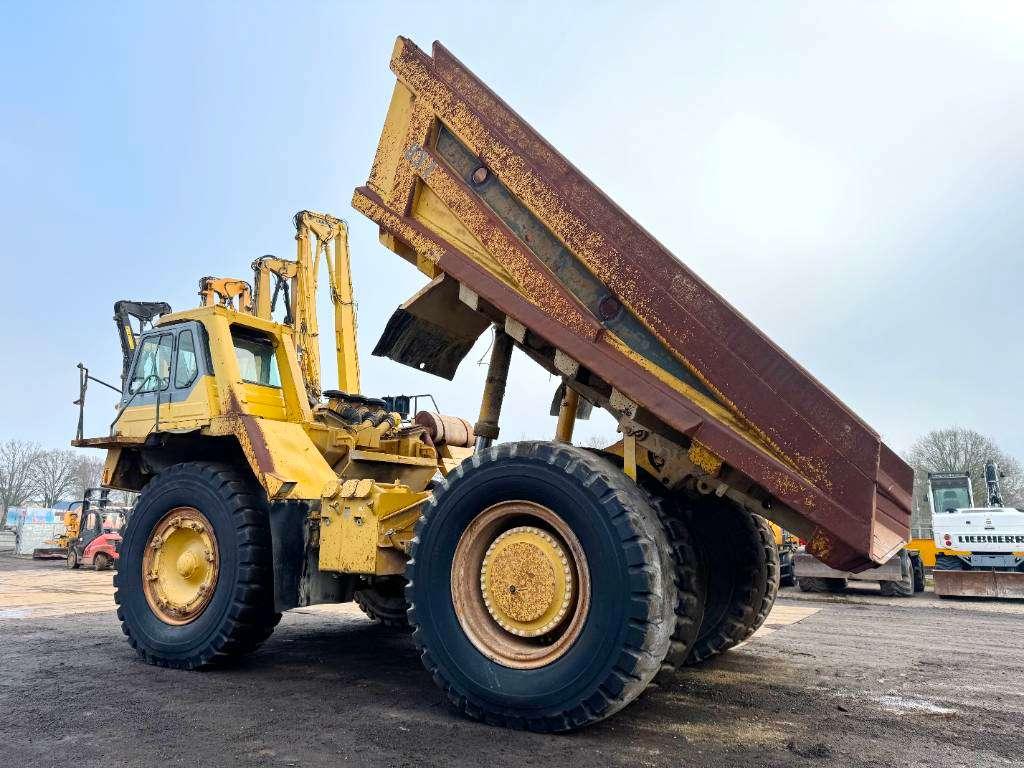 Komatsu HD785-3 - Backup Camera / Airco Photo 15