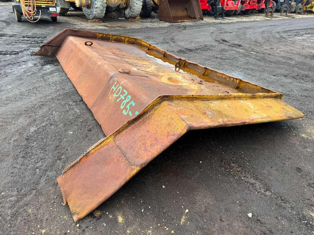 Komatsu HD785-3 - Backup Camera / Airco Photo 30