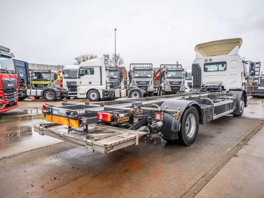 Renault D19 320 DXI + DHOLLANDIA Photo 4