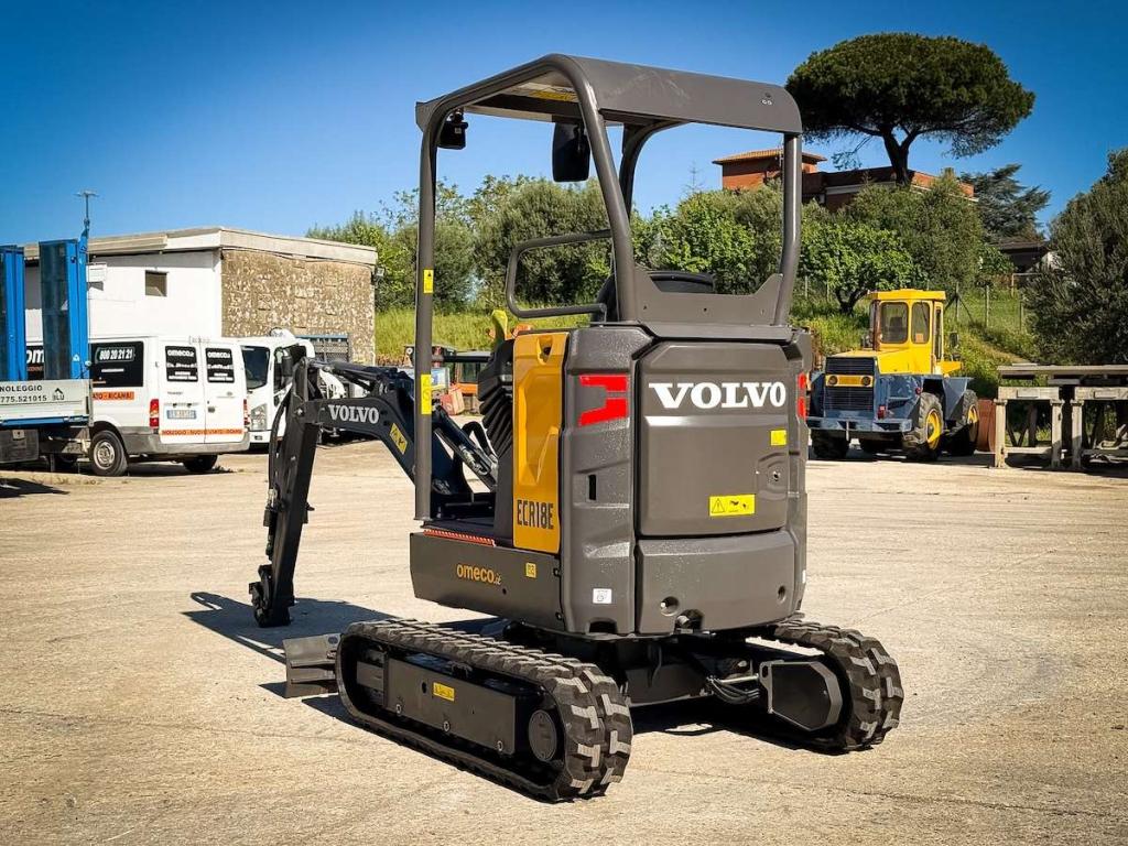 Volvo ECR18E Photo 3