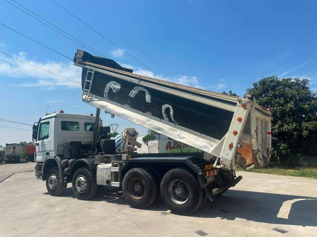 Mercedes-Benz Actros 4151 Photo 10