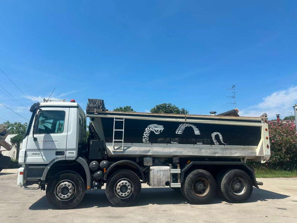 Mercedes-Benz Actros 4151 Photo 3