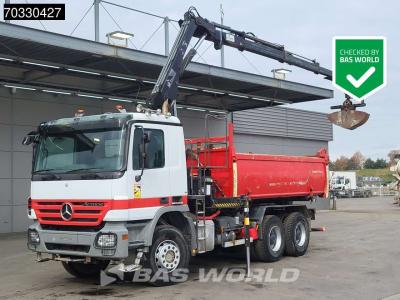 Mercedes-Benz Actros 3341 6X4 HIAB 144 B-3 HIDUO Kran Crane 10m3 3-way tipper Steel suspension Euro 5 sold by BAS World B.V.