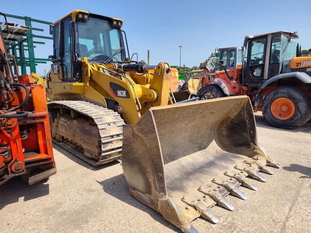 Caterpillar 963K Photo 2