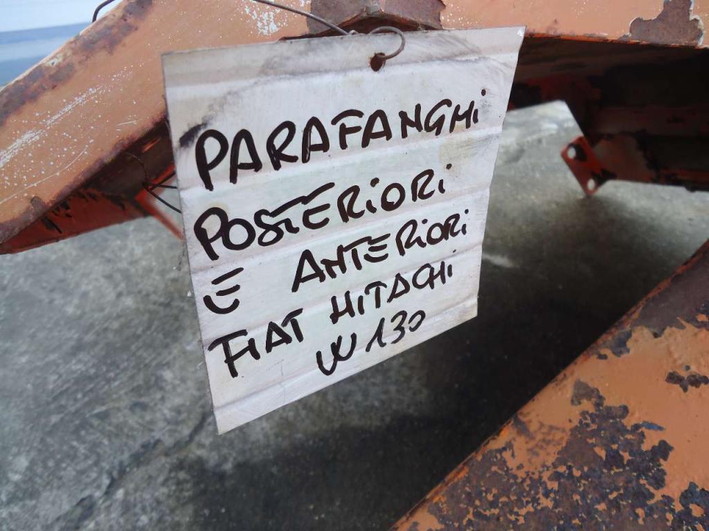 Mudguard for Fiat Hitachi W130 Photo 4