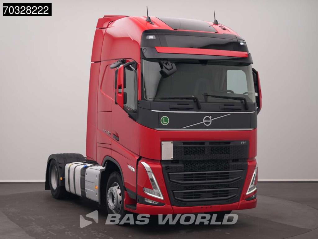 Volvo FH 460 4X2 XL 2xTanks ACC Photo 3