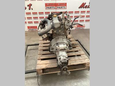 Internal combustion engine for Nissan CABSTAR Photo 1
