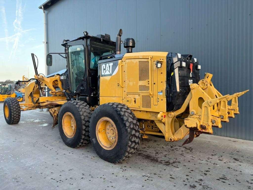 Caterpillar 140M3 Photo 2