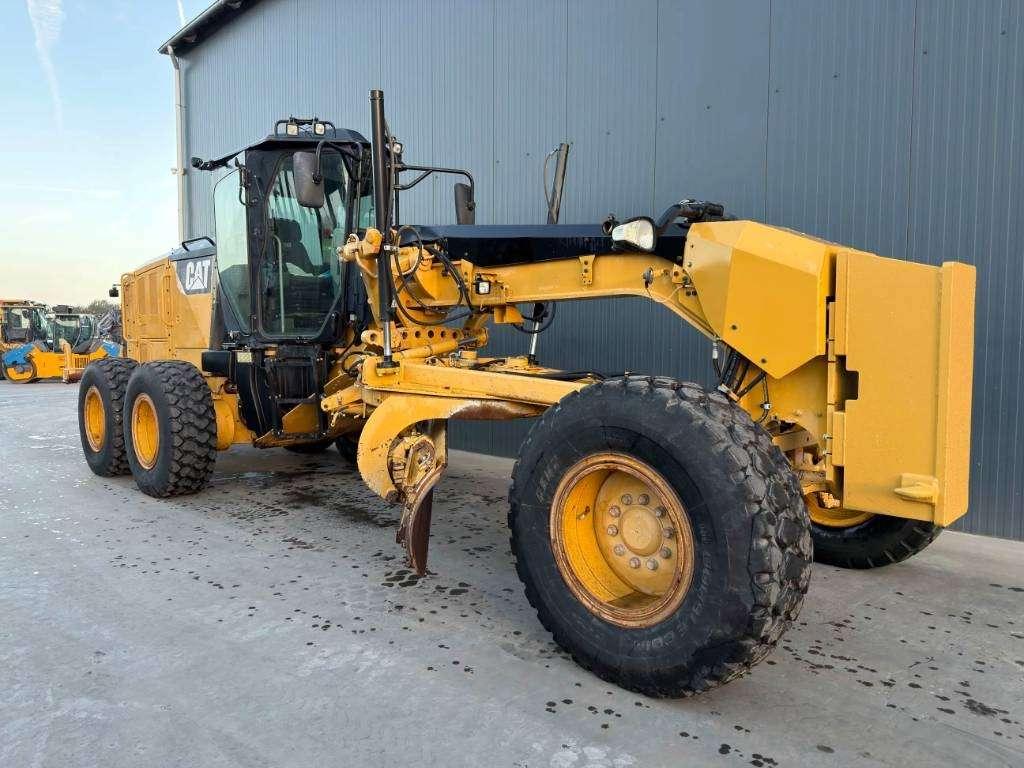 Caterpillar 140M3 Photo 3