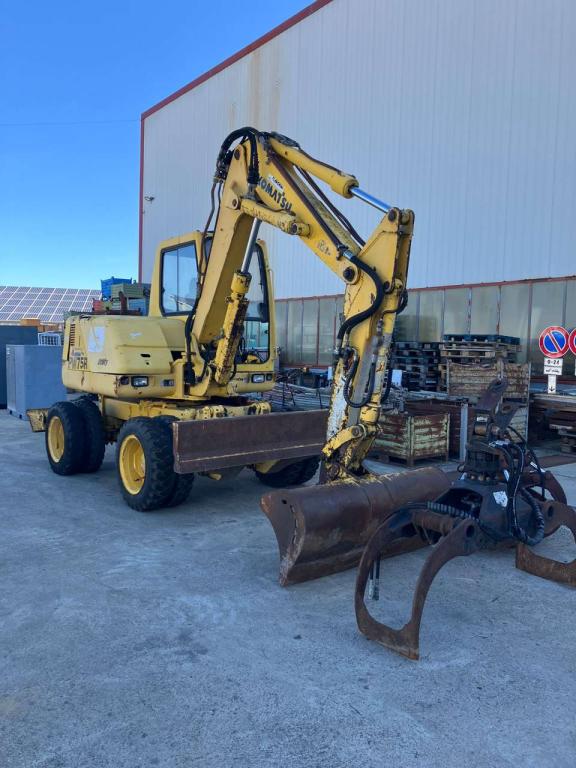 Komatsu PW75R Photo 2