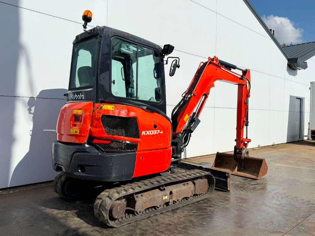 Kubota KX037-4 - Hammer Lines / Quick Coupler Photo 5