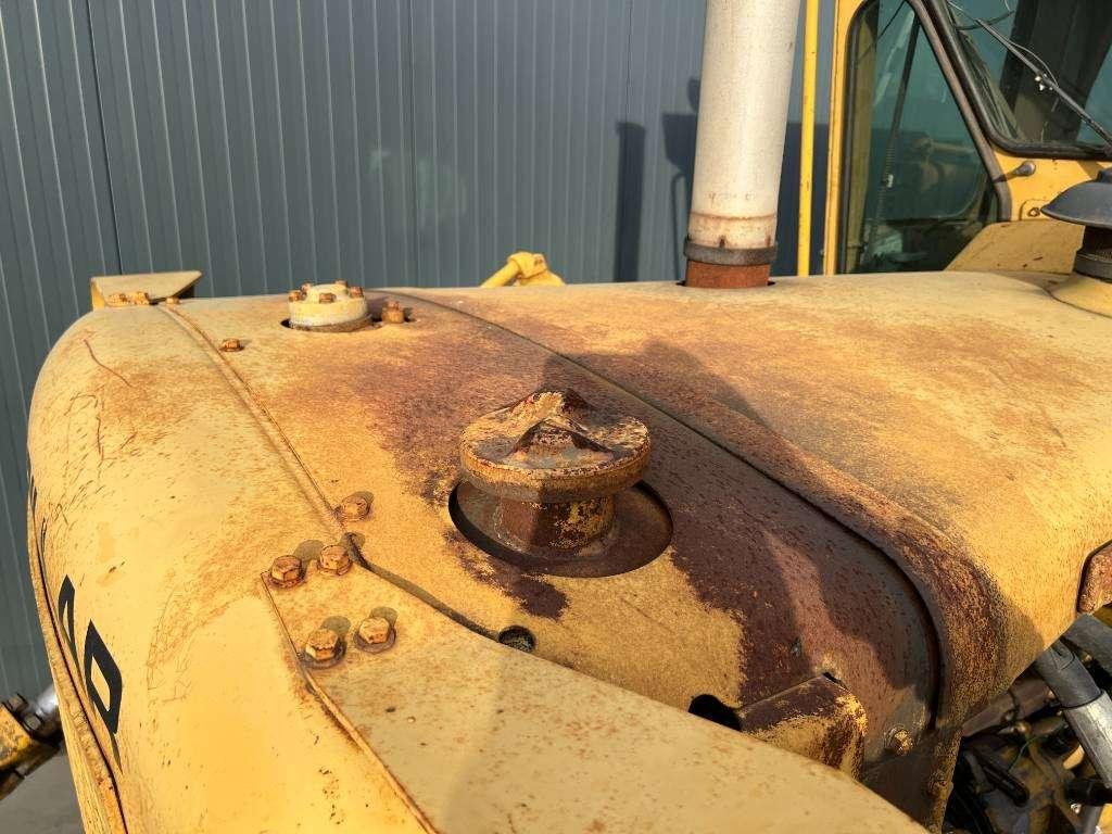 Caterpillar D7G Photo 17