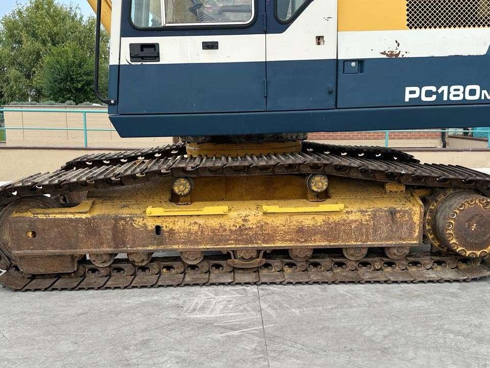 Komatsu PC180NLC-5K Photo 4