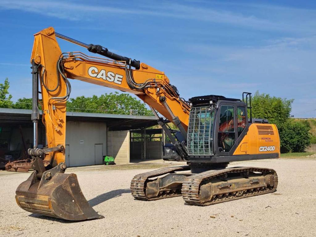 Case CX 240D Photo 2