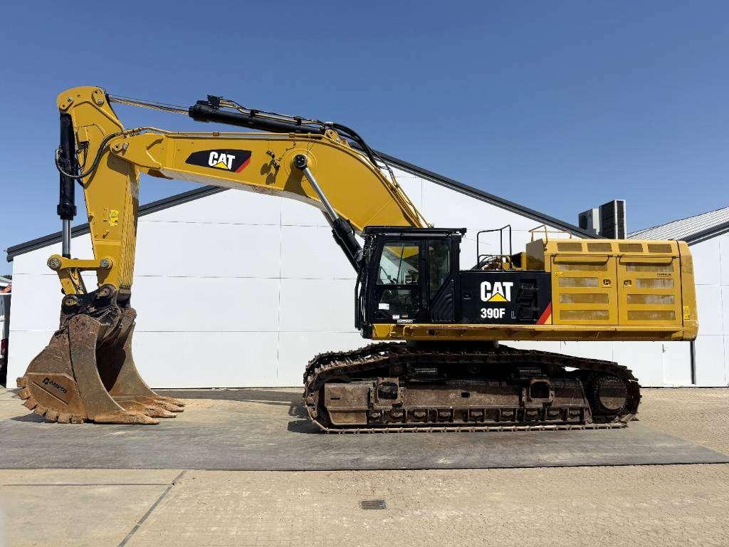 Caterpillar 390F - German Machine / Camera / Quick Coupler Photo 1