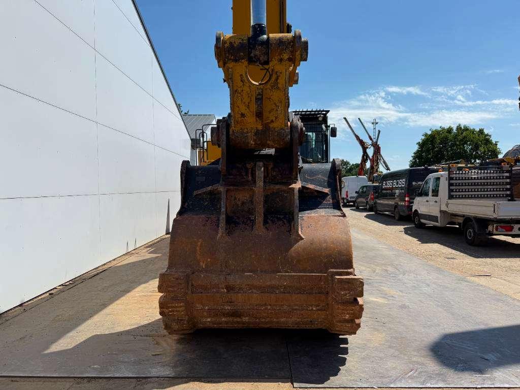 Caterpillar 390F - German Machine / Camera / Quick Coupler Photo 22