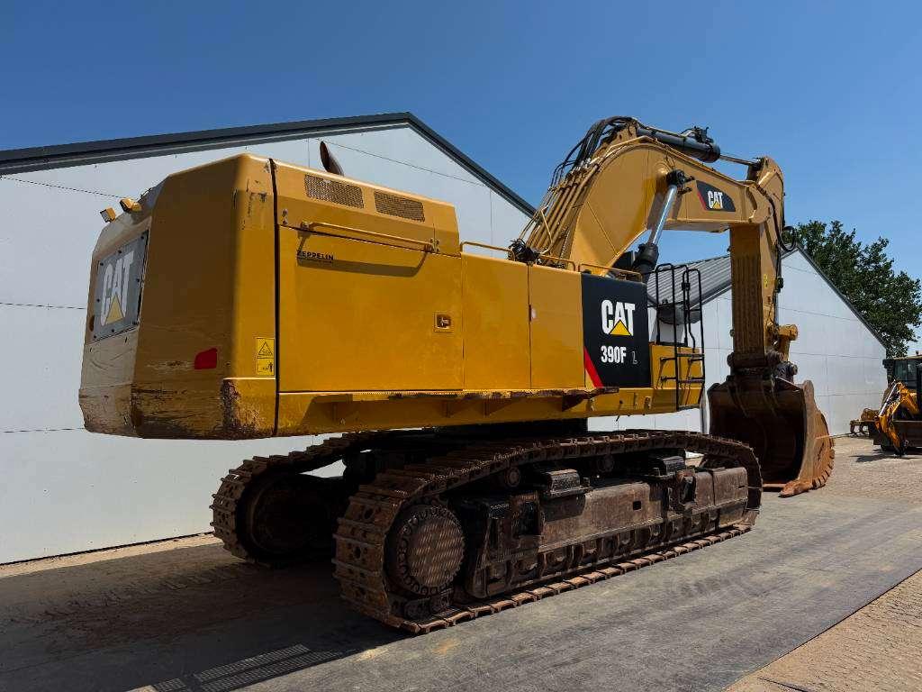 Caterpillar 390F - German Machine / Camera / Quick Coupler Photo 5