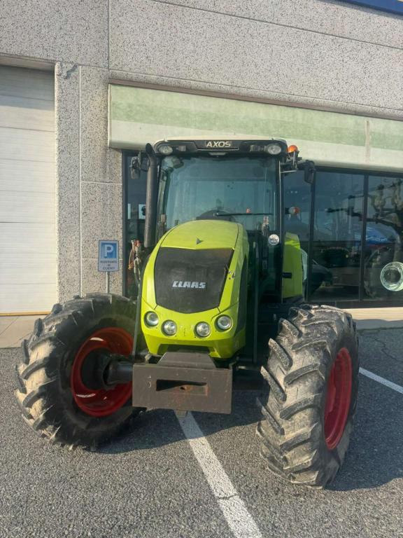 Claas Axos 320 Photo 4