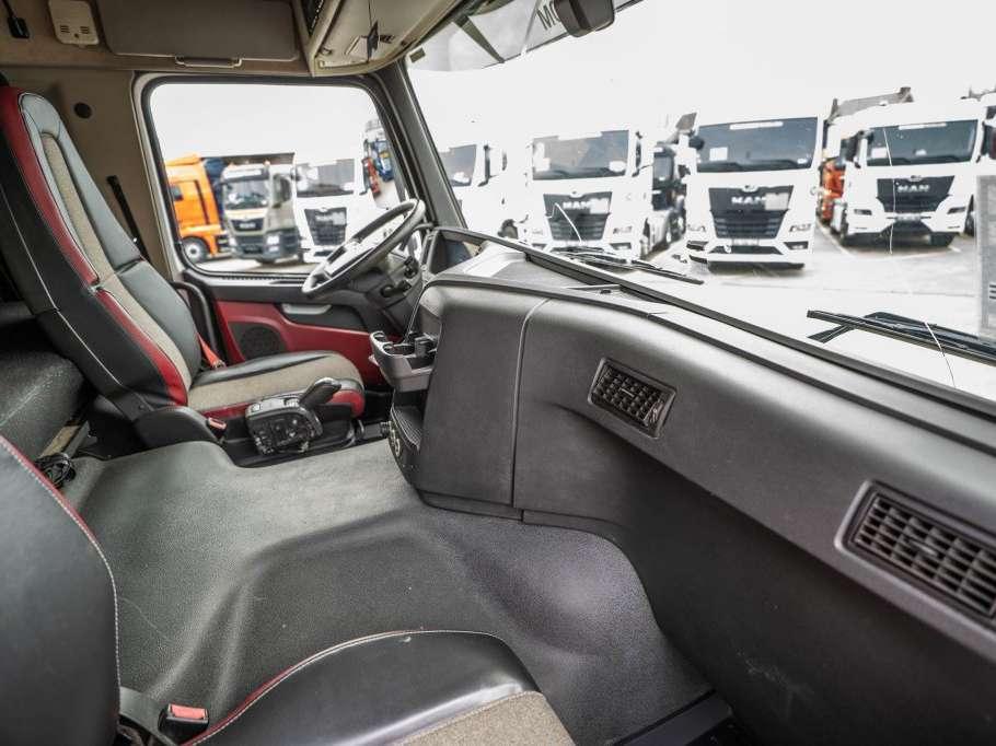 Volvo FMX 460 GLOB VEB+ Photo 16