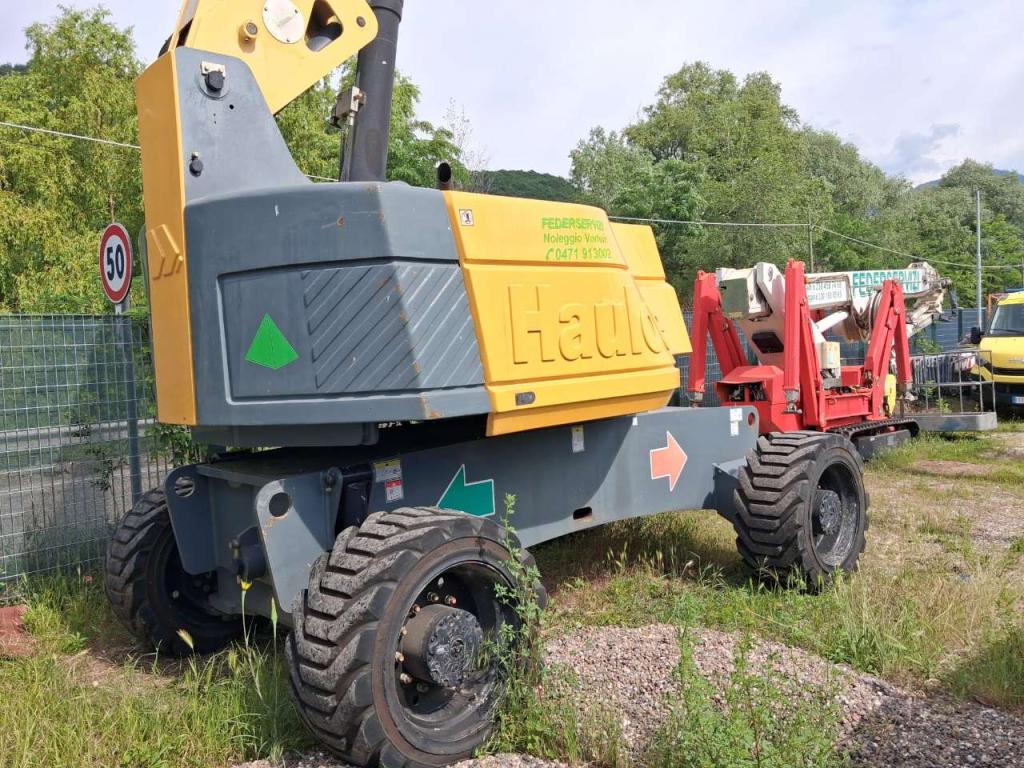 Haulotte H28TJ+ Photo 3