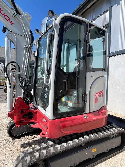 Takeuchi TB335R Photo 3