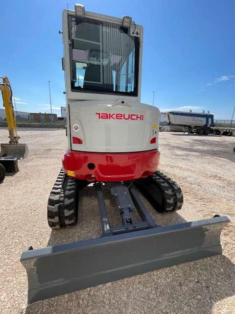 Takeuchi TB335R Photo 7