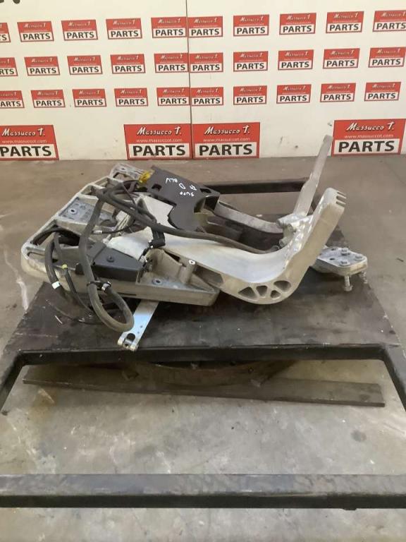 Supporto serbatoio for Volvo FH16 550 6x4 Photo 3