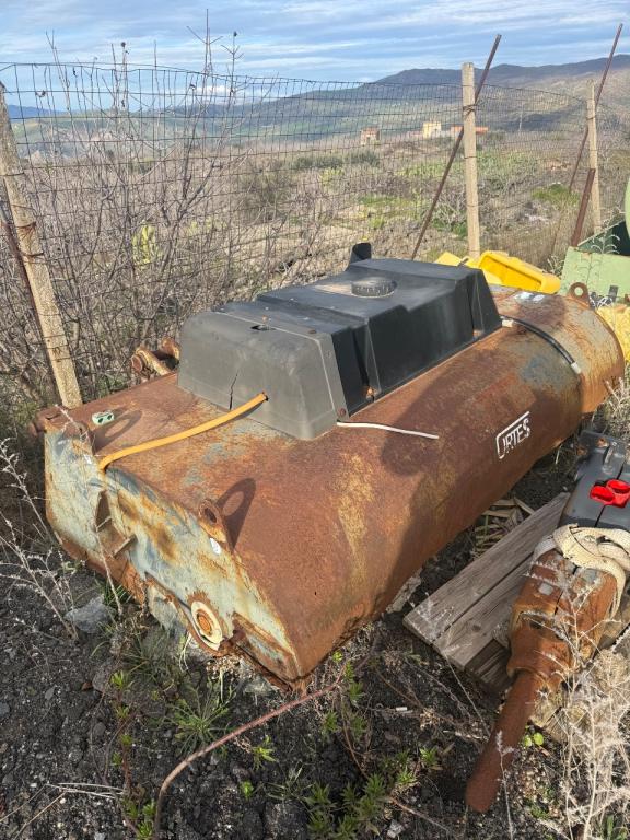 M3 MetalMeccanica Moderna Bucket sweeper Photo 1