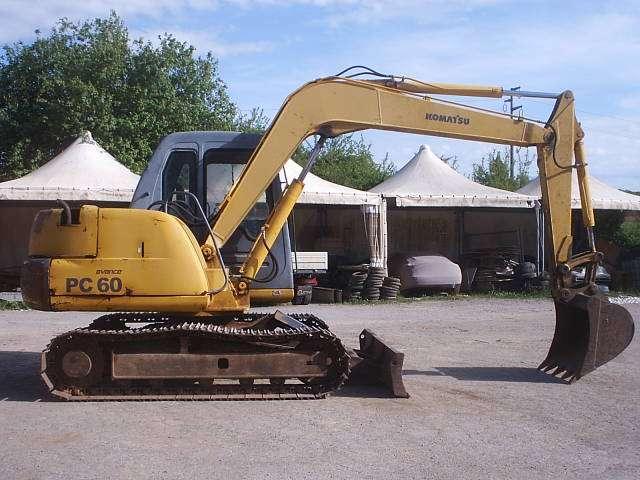 Komatsu PC60-7 Photo 3