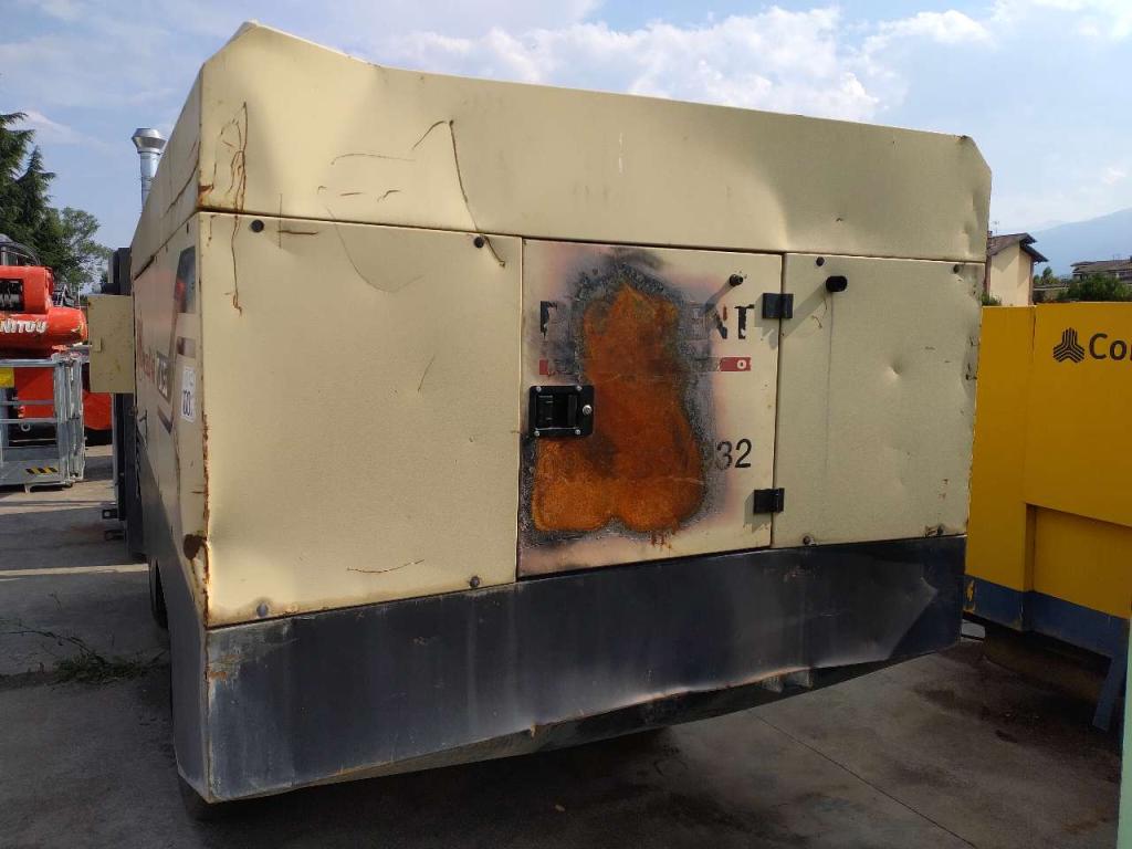 Ingersoll Rand 12/235 Photo 12