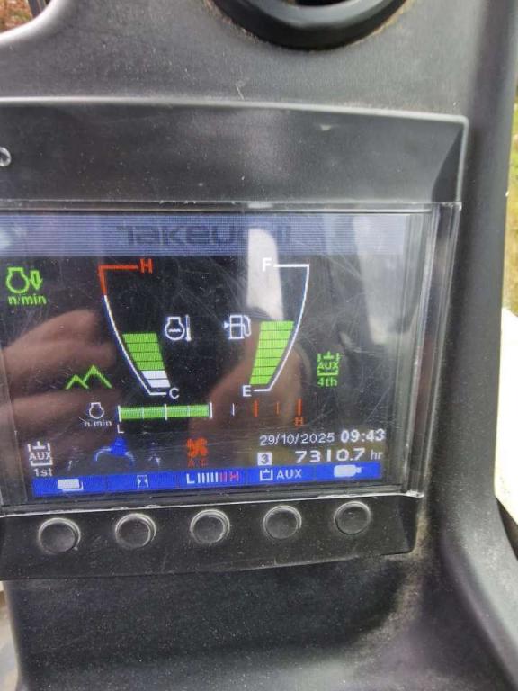 Takeuchi TB1140 Photo 17