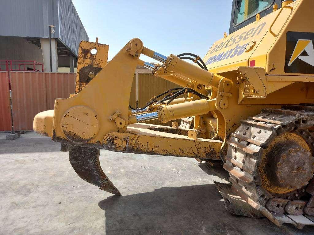 Komatsu D275A-5R (Abu Dhabi) Photo 12