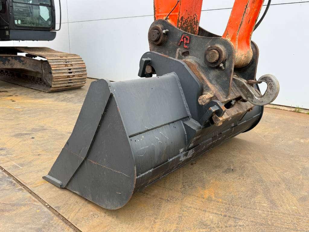 Hitachi ZX225LC-5B - New Bucket / Automatic Greasing / CAM Photo 20