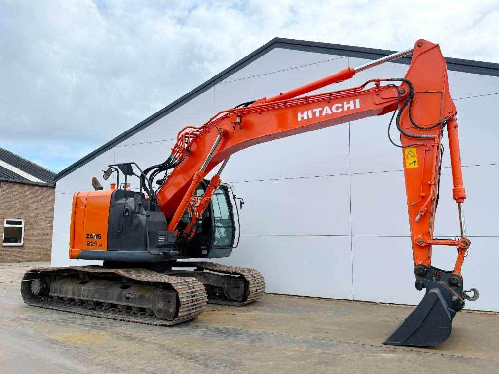 Hitachi ZX225LC-5B - New Bucket / Automatic Greasing / CAM Photo 7