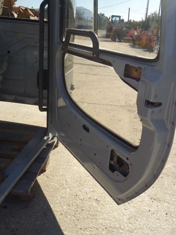 Cab for Fiat Hitachi EX135-215-235-165-355 Photo 5