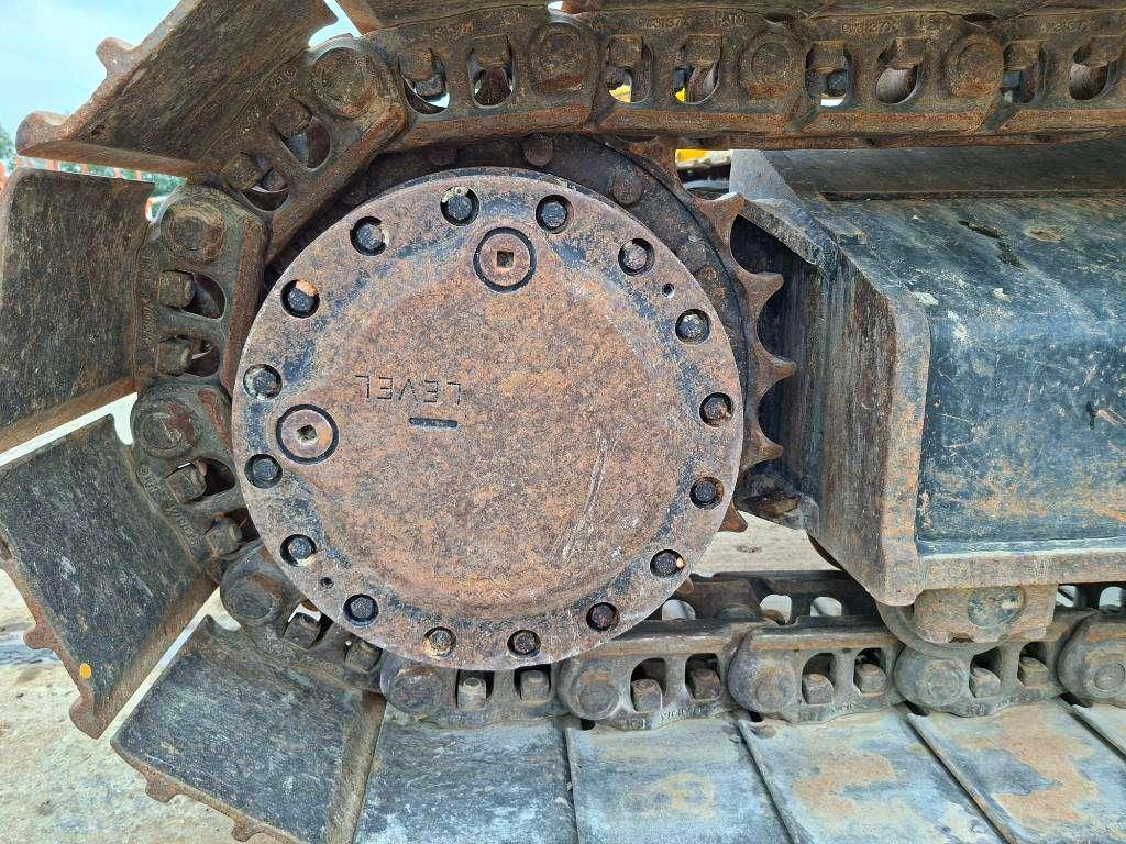 Caterpillar 320 Photo 19