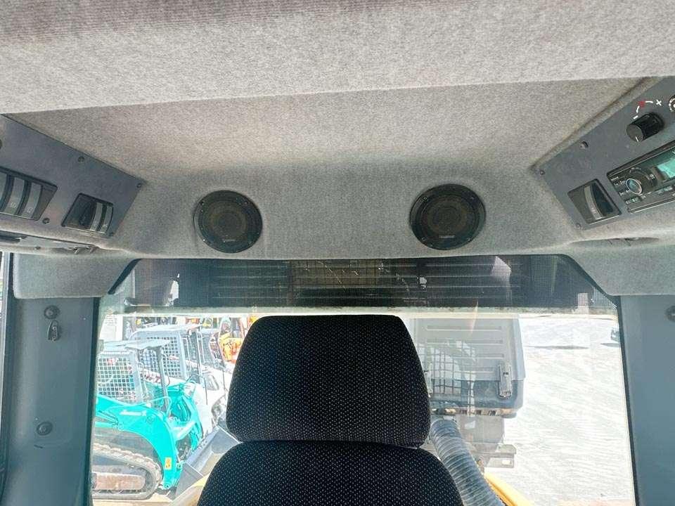 Liebherr LR634 Photo 13