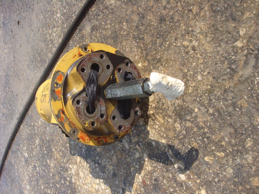 Rotating joint for Caterpillar 325 C Photo 4