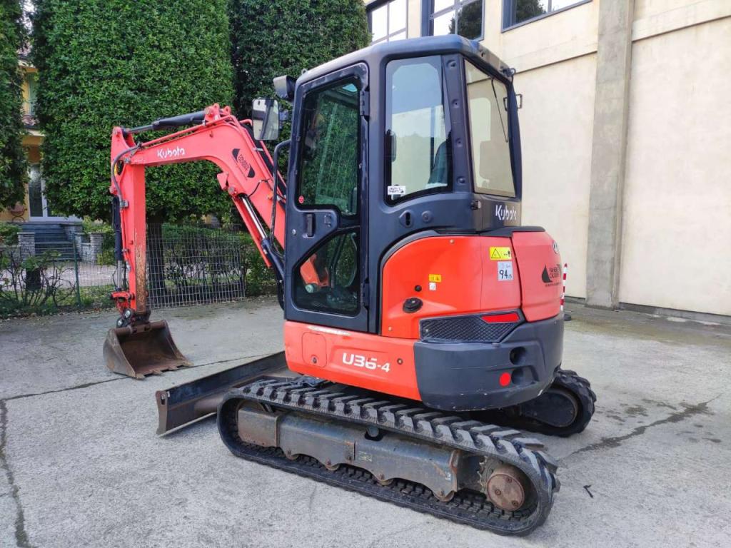 Kubota U36-4 Photo 2