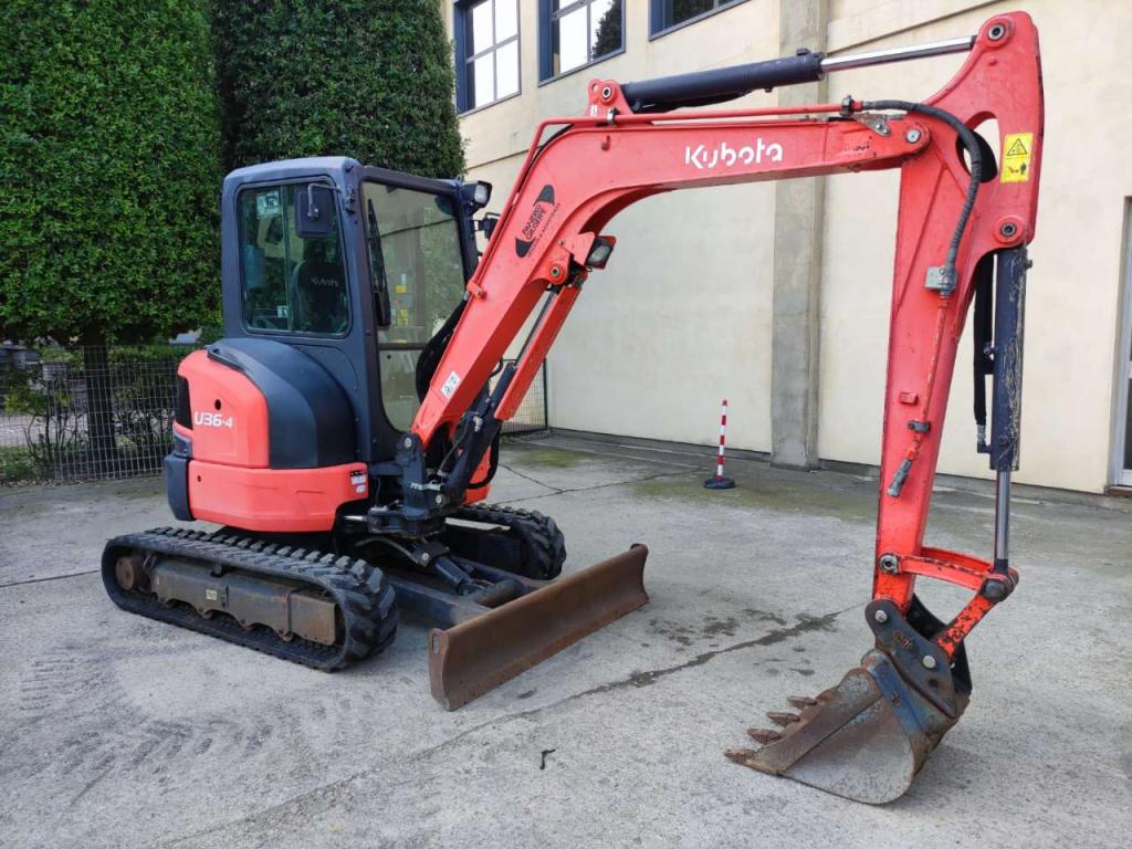 Kubota U36-4 Photo 3