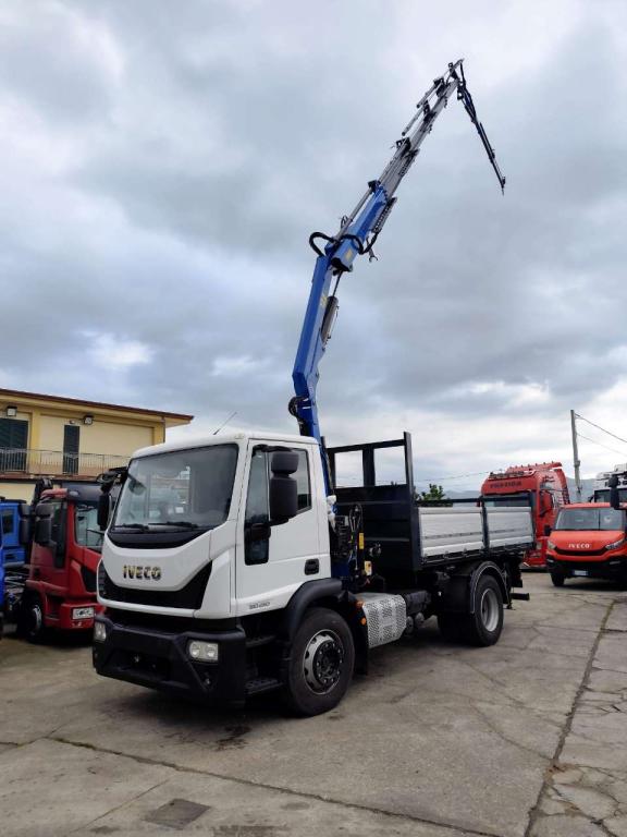 Iveco EUROCARGO CUBE 190-250 Photo 1