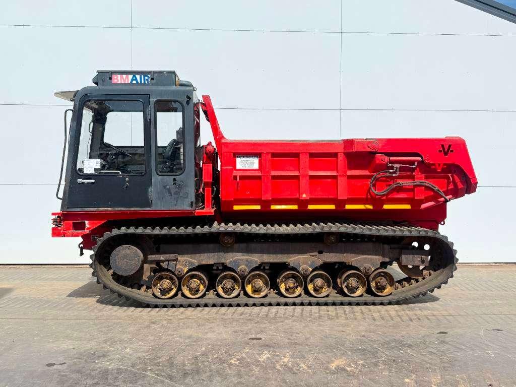 Mitsubishi LD700 - Dutch Machine / Pressurised Cabin Photo 3