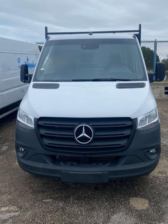 Mercedes-Benz 415 CDI 37/35 Photo 2