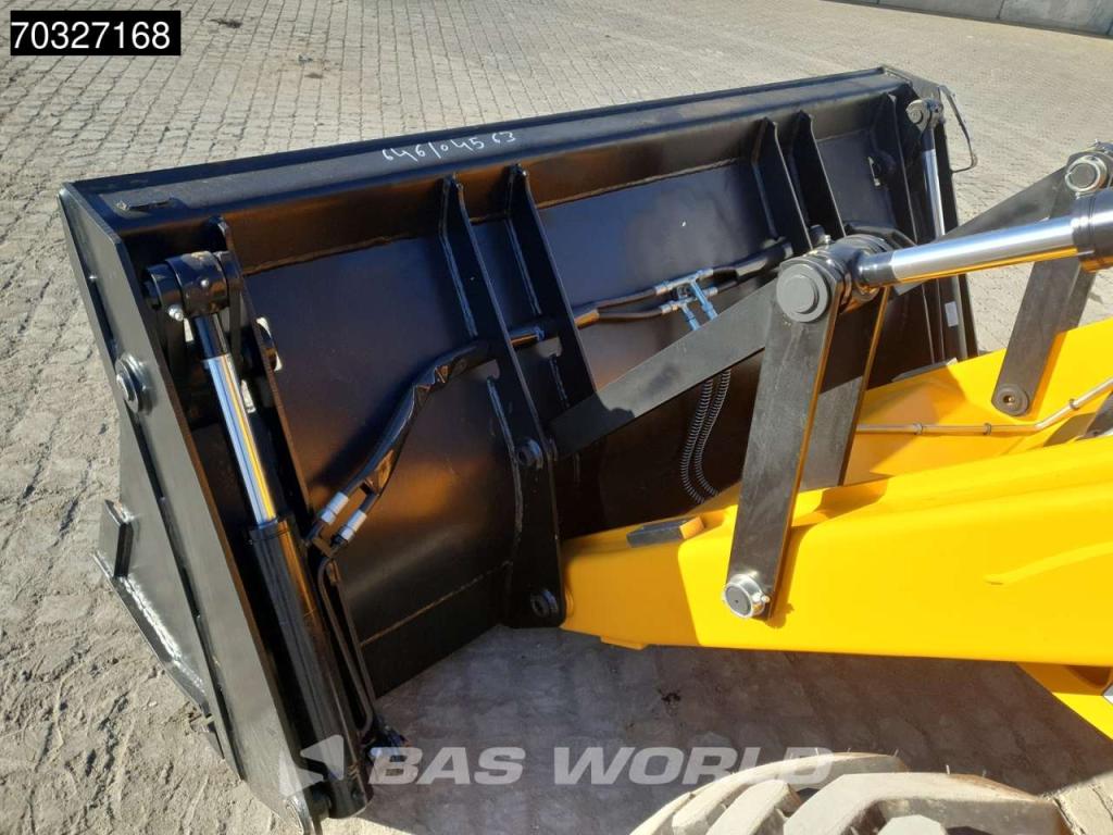 JCB 3DX PLUS Photo 19