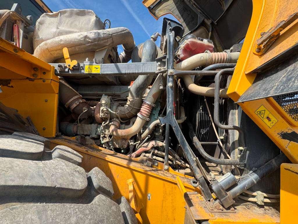 Volvo L220H - Automatic Greasing / Quick Coupler Photo 29