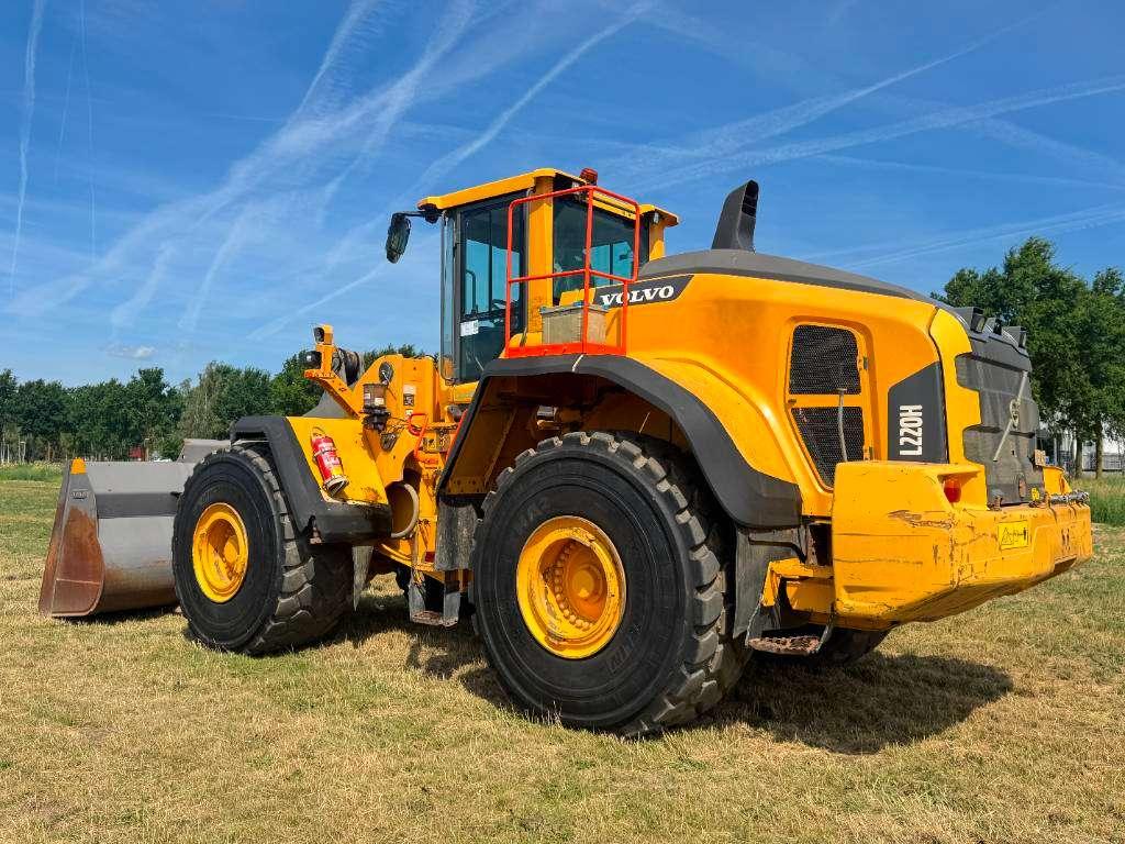 Volvo L220H - Automatic Greasing / Quick Coupler Photo 3